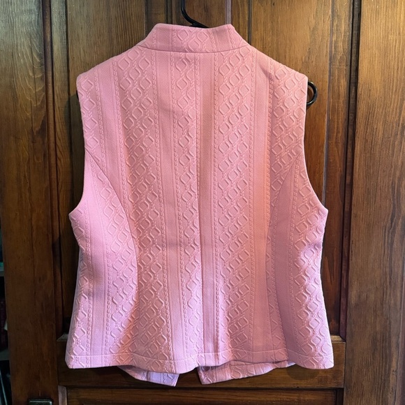 Mina Self Textured Vest Size Large Pink 2 Buttons - Picture 3 of 11